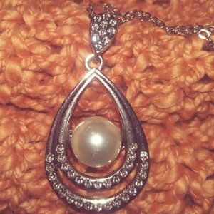 Pearl & Silver Formal Necklace
